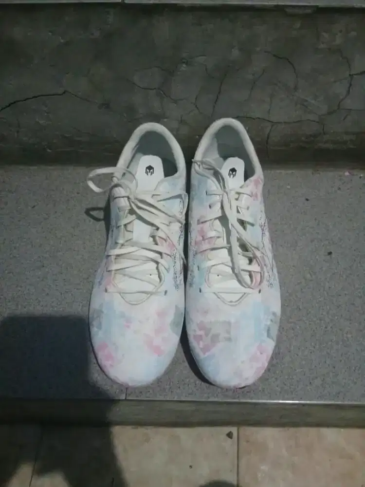 Sepatu Mills Riyu