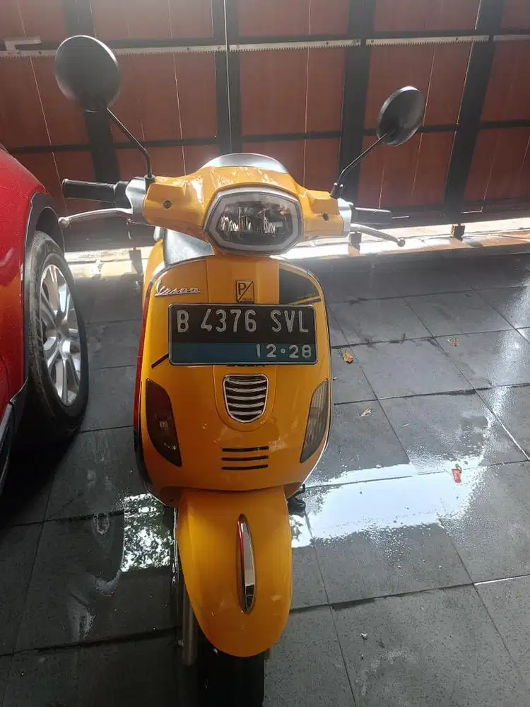 Dijual Motor listrik mirip vespa