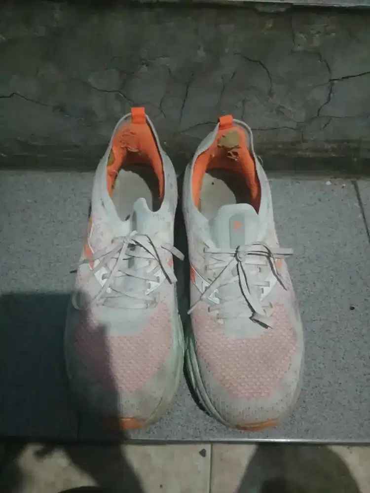 Sepatu Mills Enermax Nanoknit