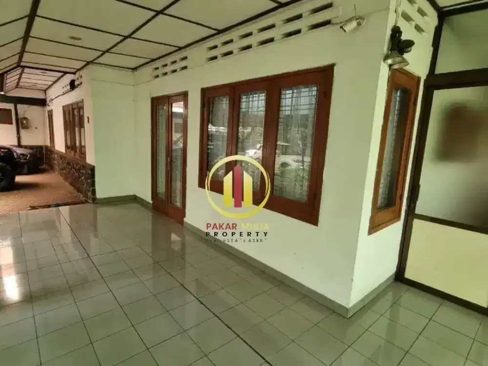 Dijual rumah di sayap Dago Bandung