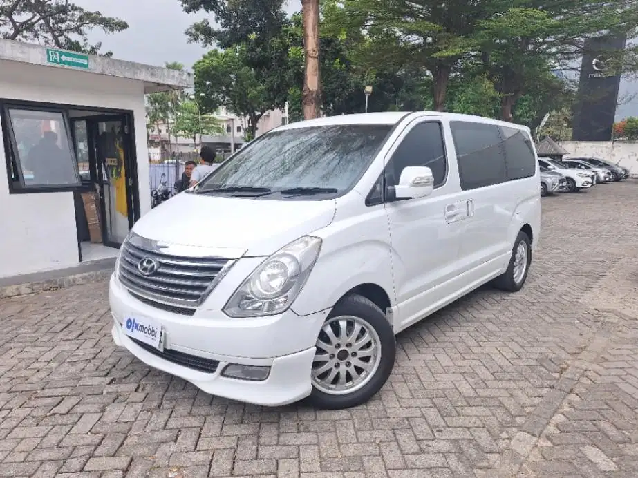 LOW DP Hyundai H-1 2.4 Bensin-AT 2012 ZMR