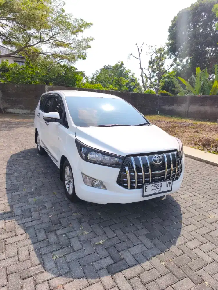 Innova Reborn 2.4 Solar Diesel Manual 2018/2019