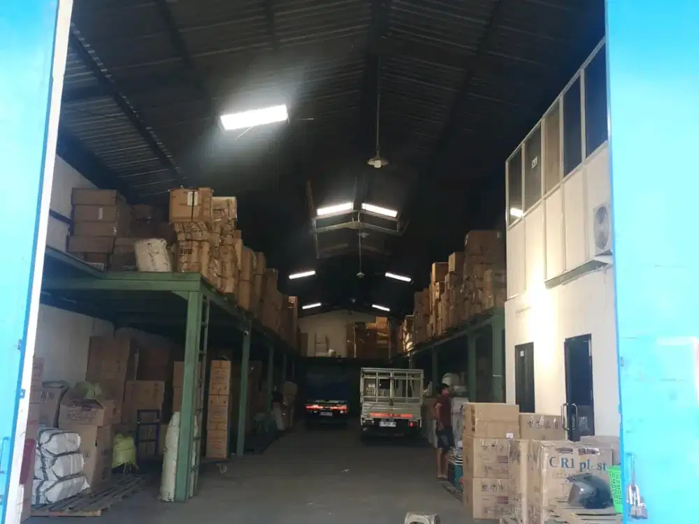 Gudang Margomulyo