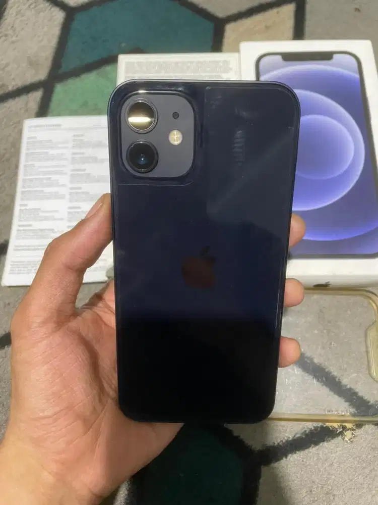 Iphone 12 128 GB Fullset resmi Ibox