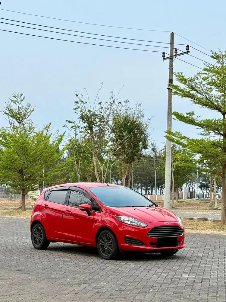 KM 50rb! CASH! Ford Fiesta 1.5 AT Facelift 2014 (L) Pajak Panjang