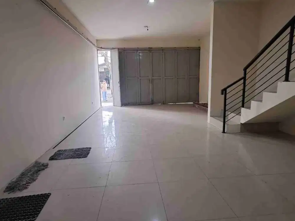 Ruko 2 lantai cocok untuk kantor dan tempat usaha