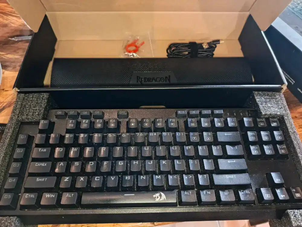 Keyboard Reddragon K596 RGB