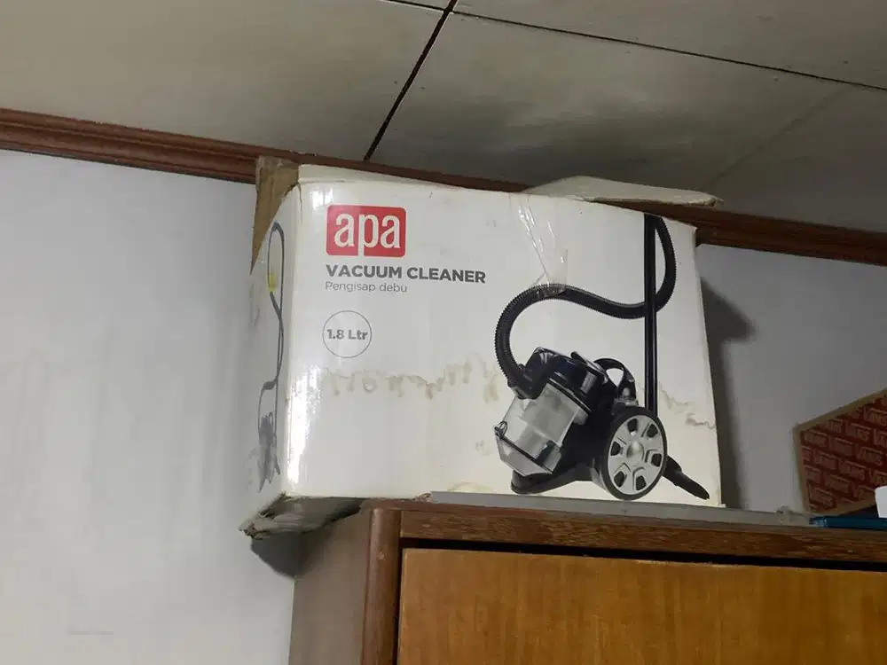 Vacuum Cleaner APA 1.8L Bagless Bekas Normal Siap Pakai