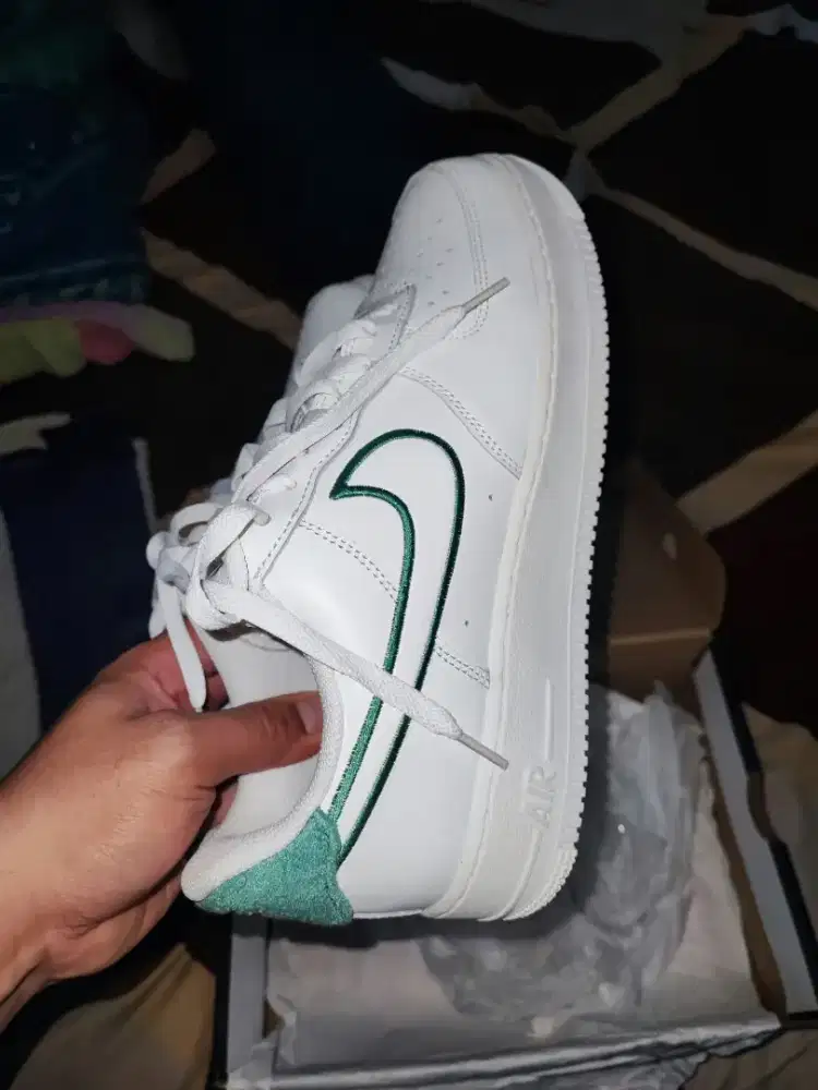 Nike Air Force 1 Lv8