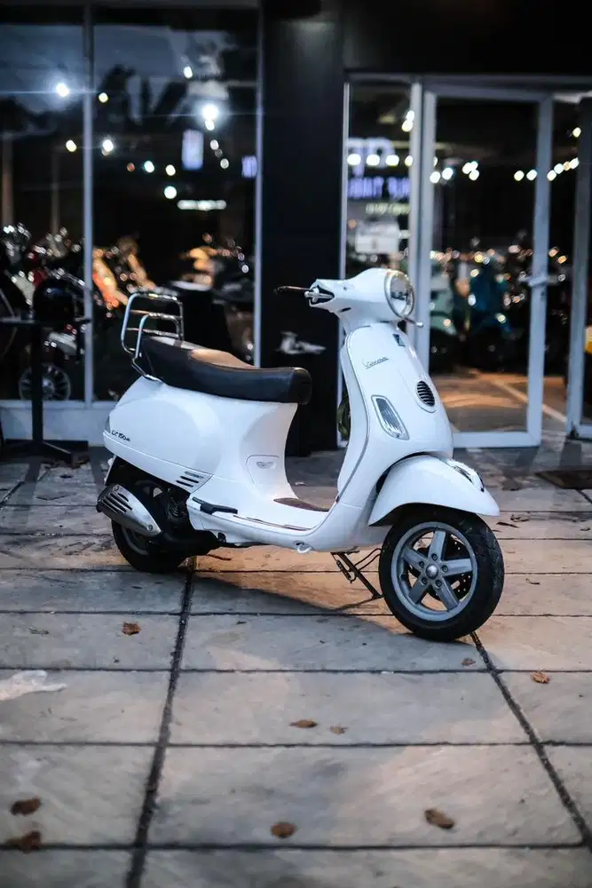 VESPA LX 150 2VIE 20111