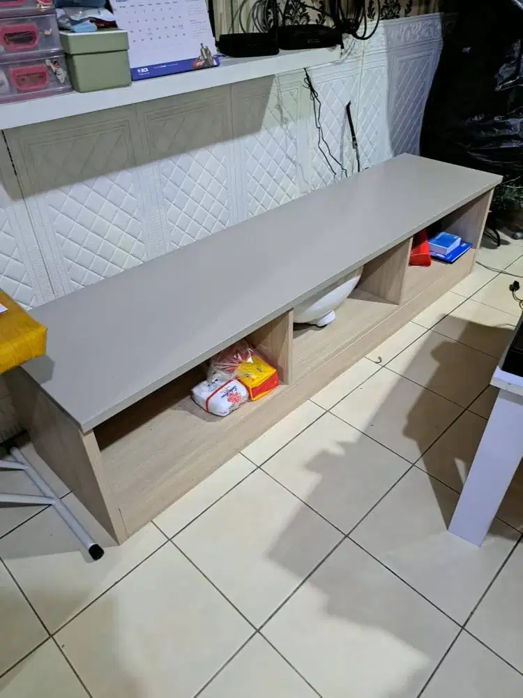 Bufet Meja TV Minimalis 180x45x45 Rak TV Kayu Putih Mulus