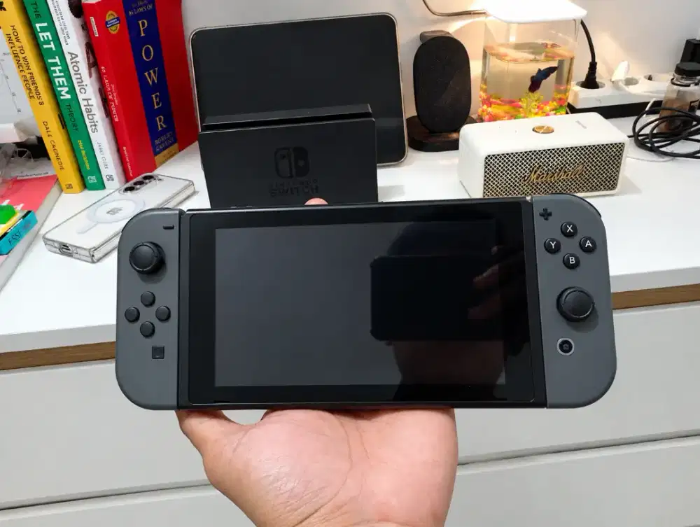 Dijual Nintendo Switch V2 No Minus Fullset