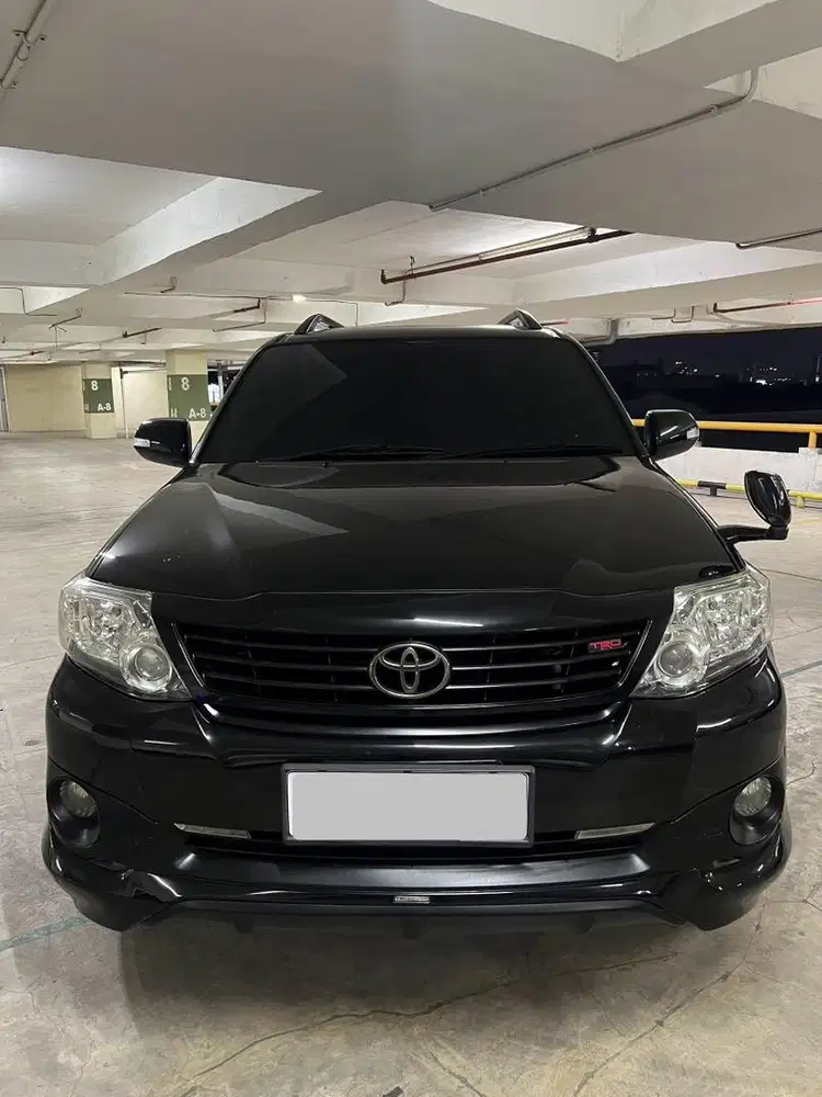 Toyota Fortuner 2.7 G VNT TRD 2015