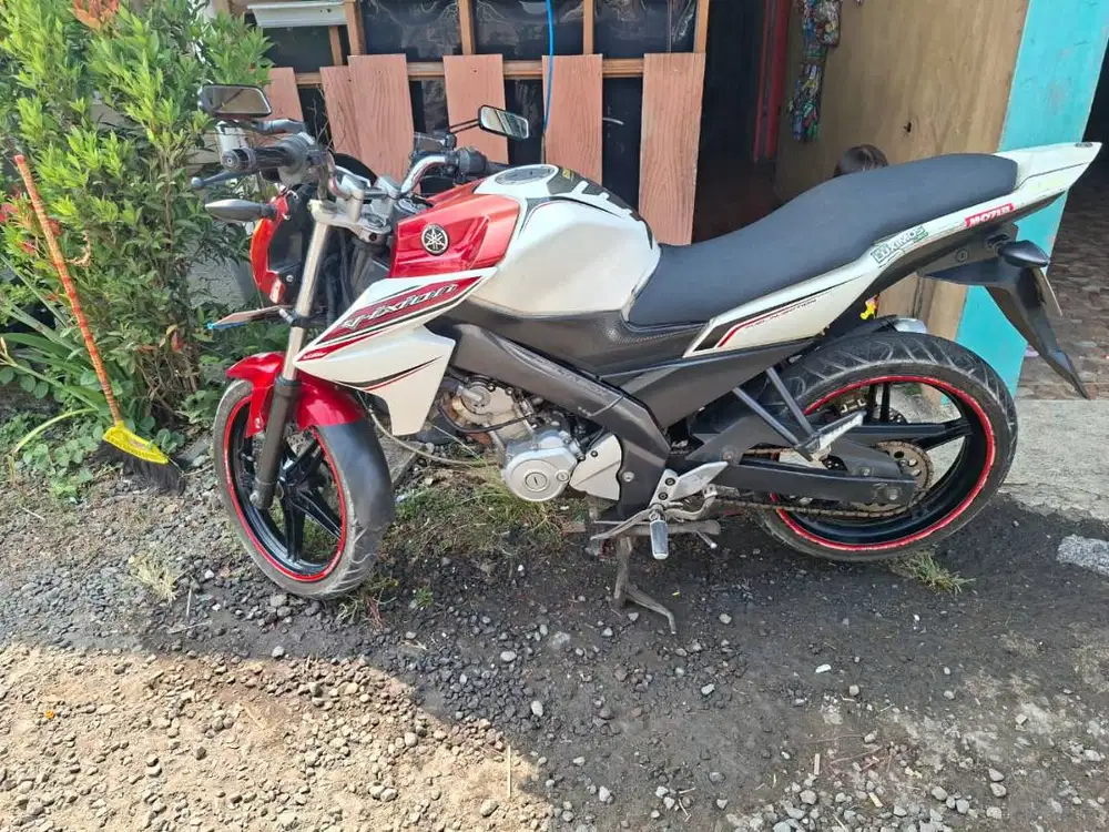 YAMAHA VIXION NVL 2013 SS lengkap Pajak Jalan Mesin Kering