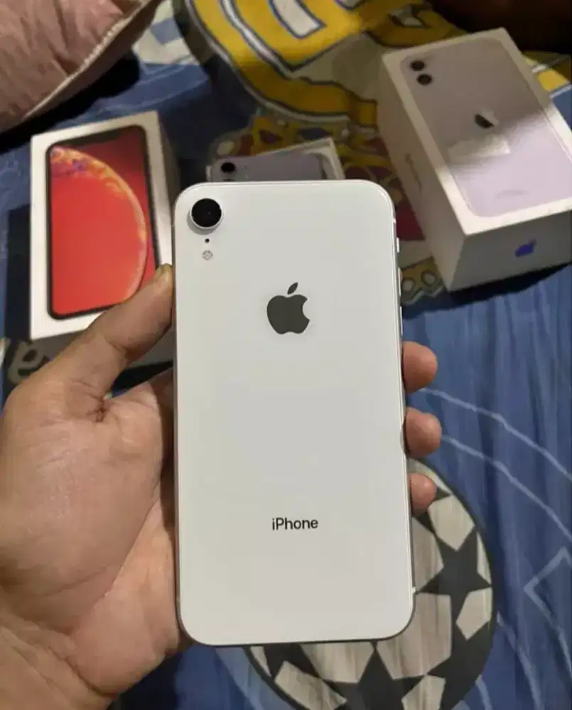 Iphone xr & 11 128