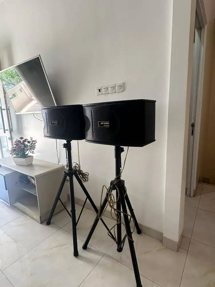 Speaker Sound System Jefe Martin England Sepasang + 2 Stand Tripod