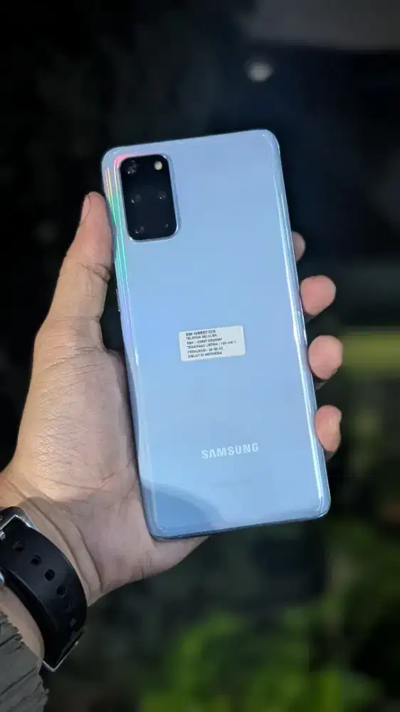 Samsung Galaxy S20+ 8/128gb