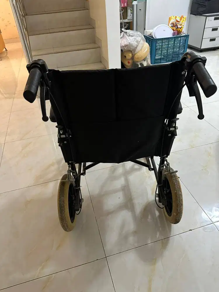 Kursi Roda GEA Travel Lipat Bekas Kursi Roda Lansia Portable Nego