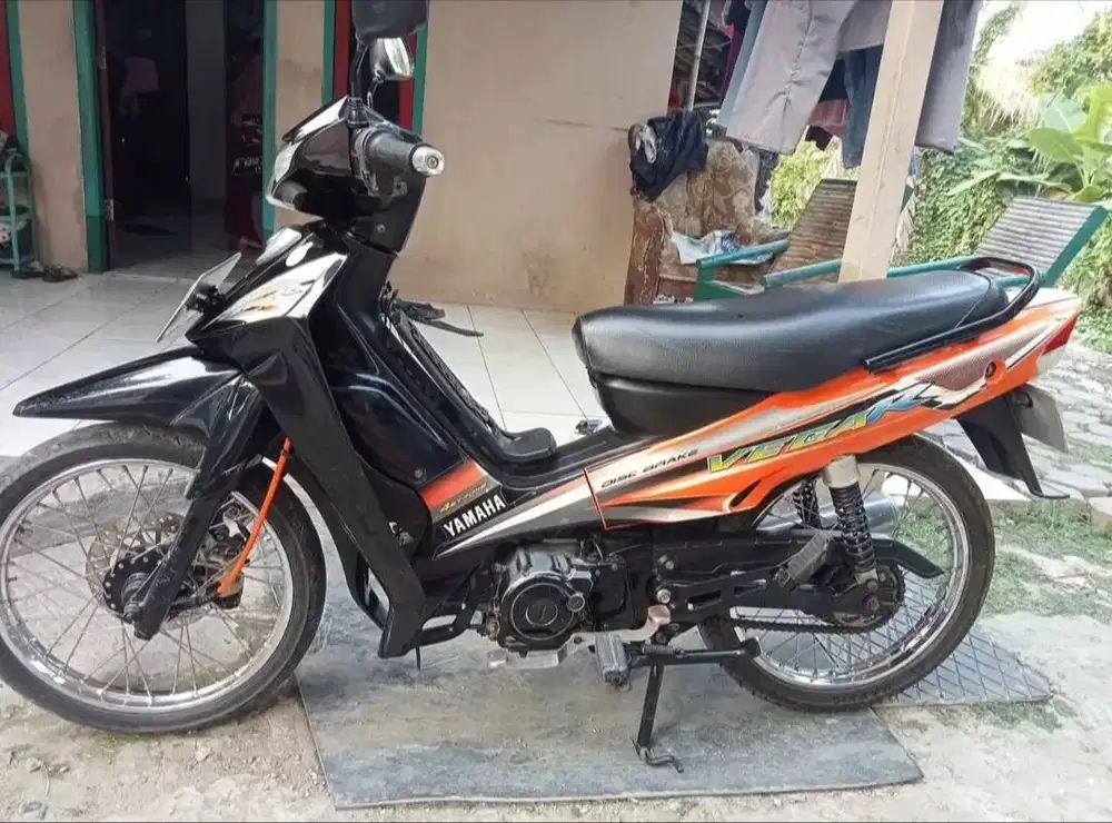 Vega R 2005 pajak panjang