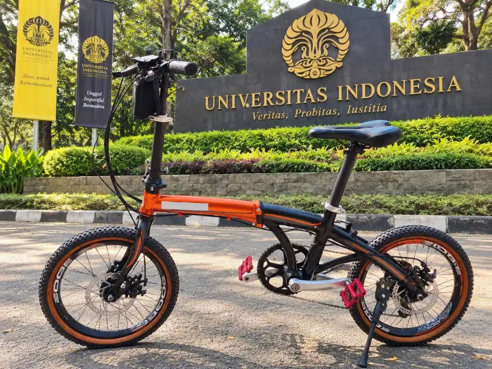 Sepeda lipat ban kecil