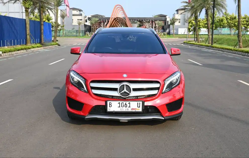 Mercy GLA 200 AMG tahun 2015