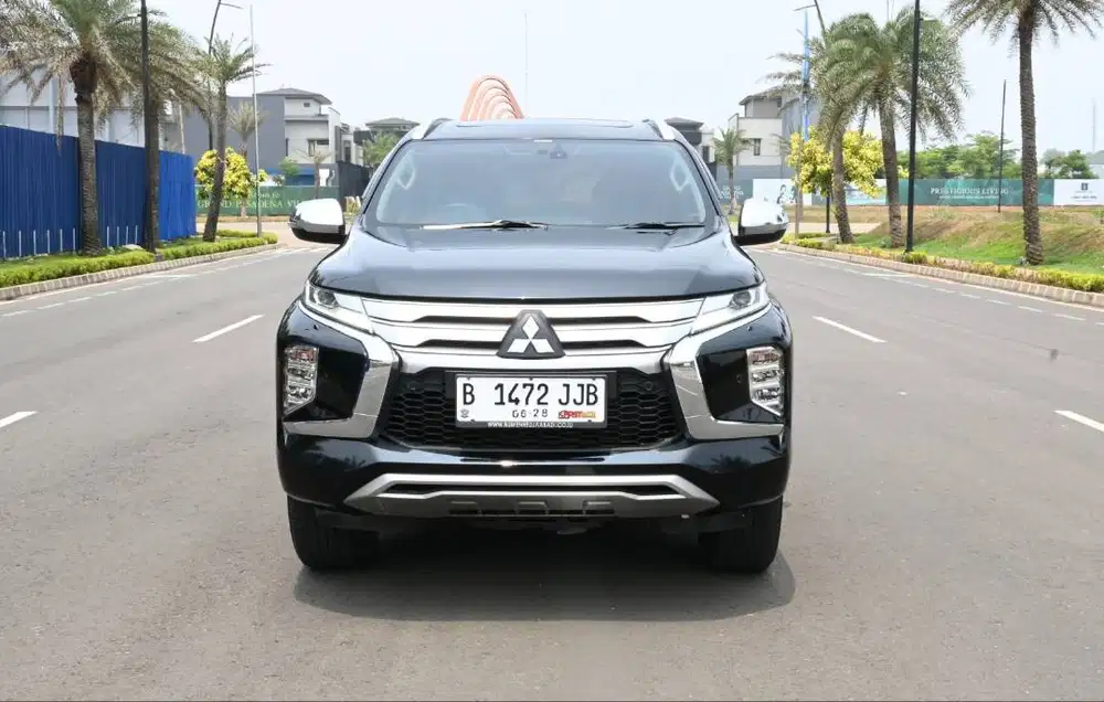Pajero sport Dakar 4X2 AT tahun 2023