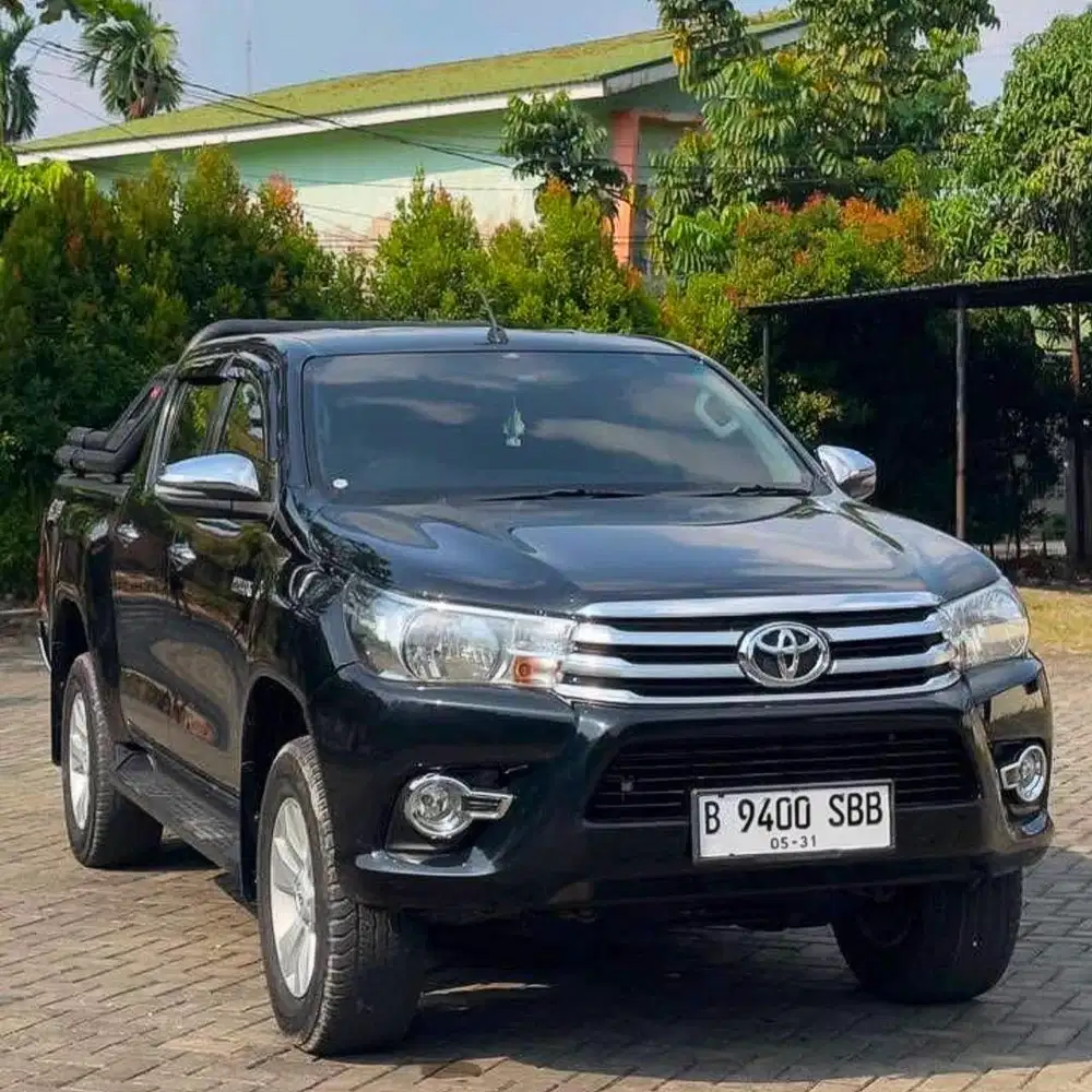 2016 Toyota Hilux Double Cabin Type G 4x4 M/T Diesel 2KD