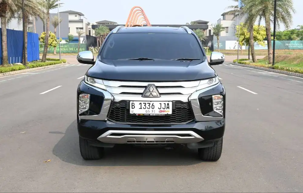 Pajero sport Dakar 4X2 AT tahun 2021