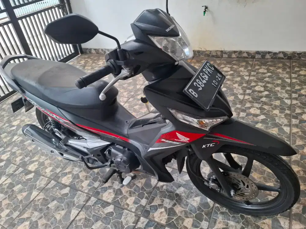 Pajak 10/2026 DKI km44rb, honda supra x 125 R CW DD charger 2021 mulus
