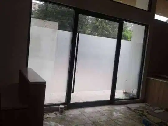 Kaca Film Panggilan ke rumah toko kantor pusatnya kacafilm
