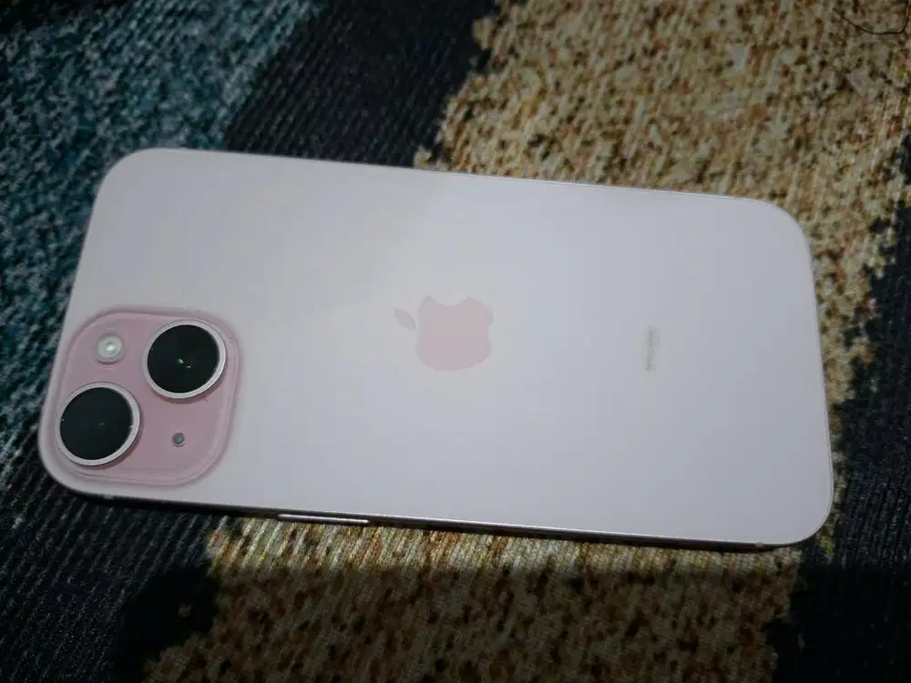 Iphone 15 ibox like new