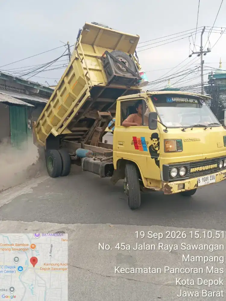Jasa buang puing dan urugan