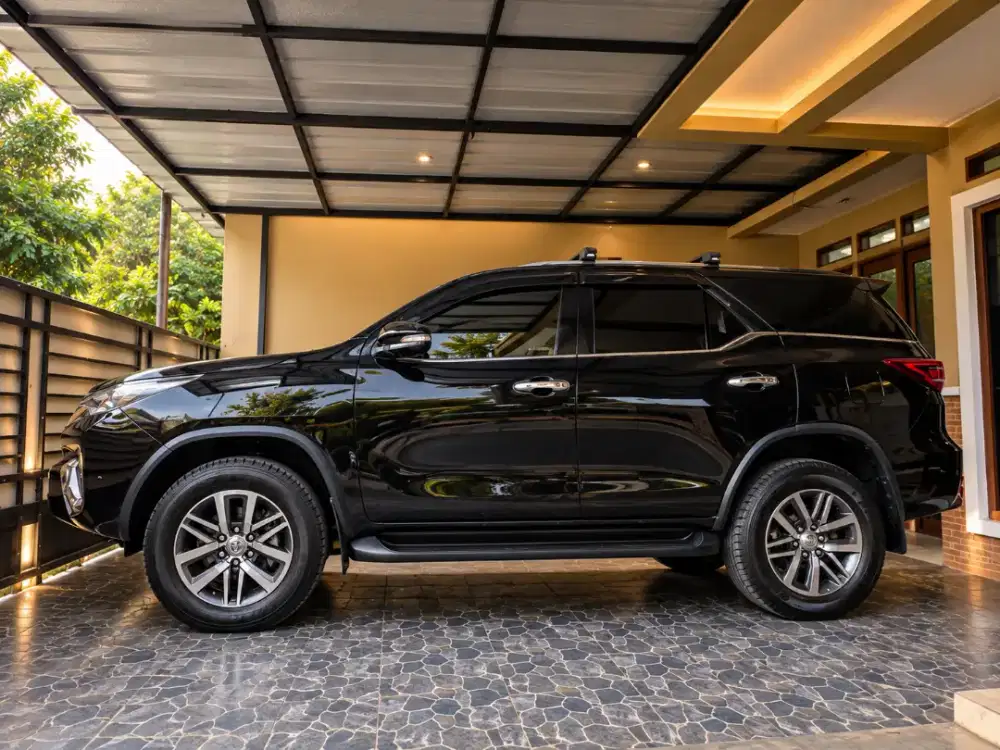 LOW KM TOYOTA FORTUNER VRZ 2020 BARCODE READY MOBIL PRIBADI