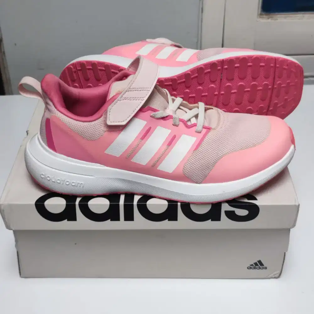 Sepatu anak Adidas FortaRun 2.0 EL K, size 38 original 100%