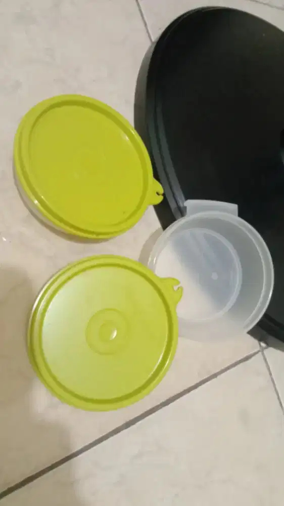 Tupperware 2 pcs tempat sambal