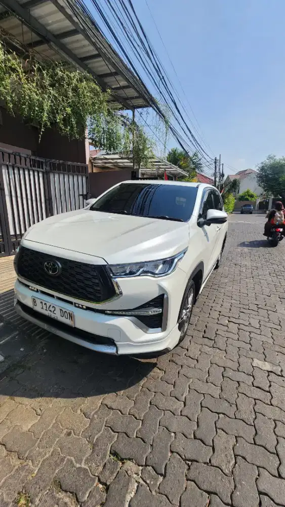 Innova Zenix Q TSS Hybrid Modelista, type tertinggi