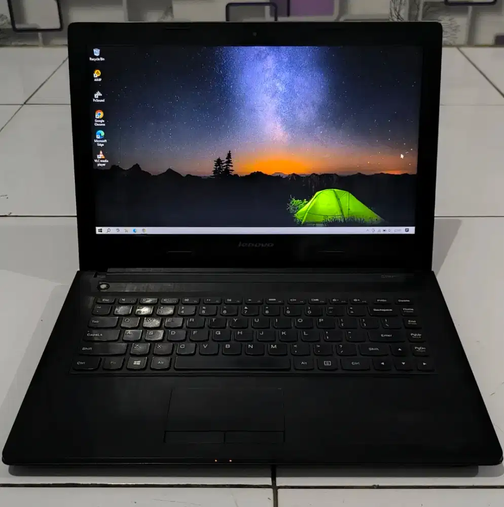 Lenovo dual VGA semua norma ram 8 SSD 128 batre 3 jam siap pakai