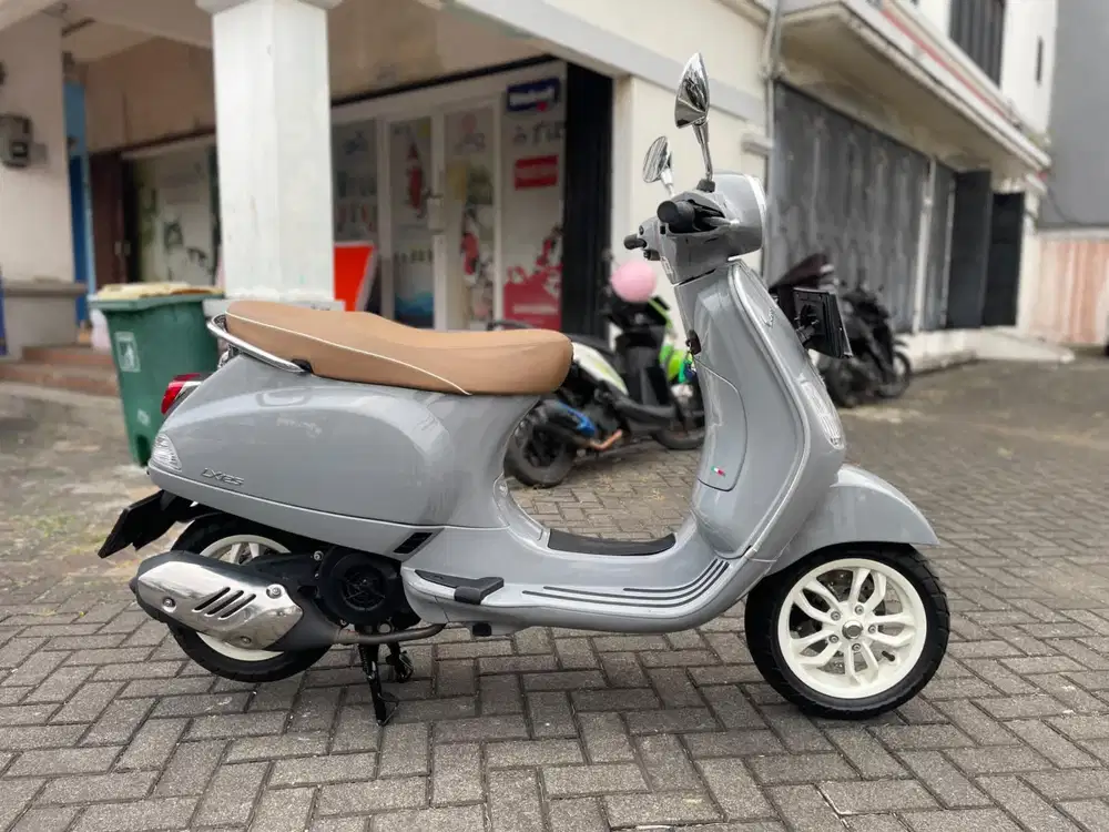 Vespa LX 125 Iget 2025 Pajak Panjang