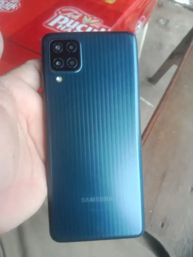 Samsung A12 resmii sein ram 6/128