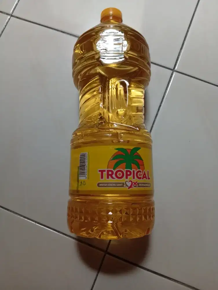 Minyak tropikal 2 Liter