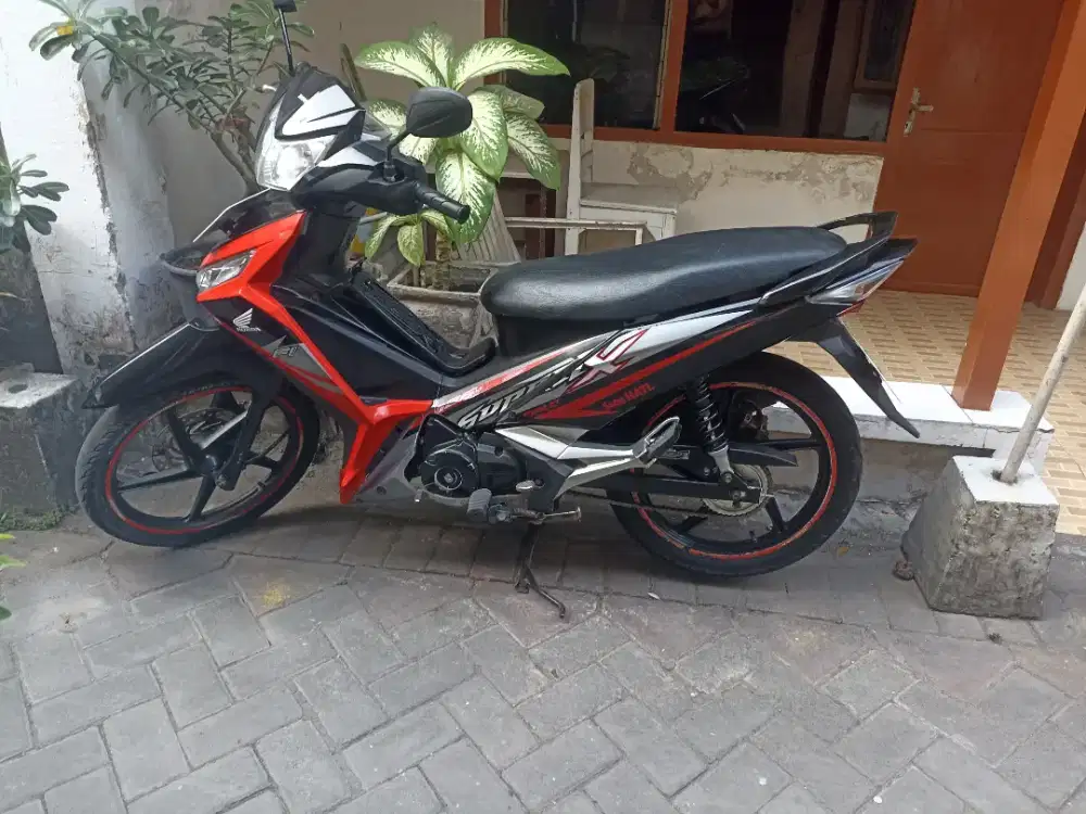 Supra x 125 F1 CW Double cakram tahun 2016