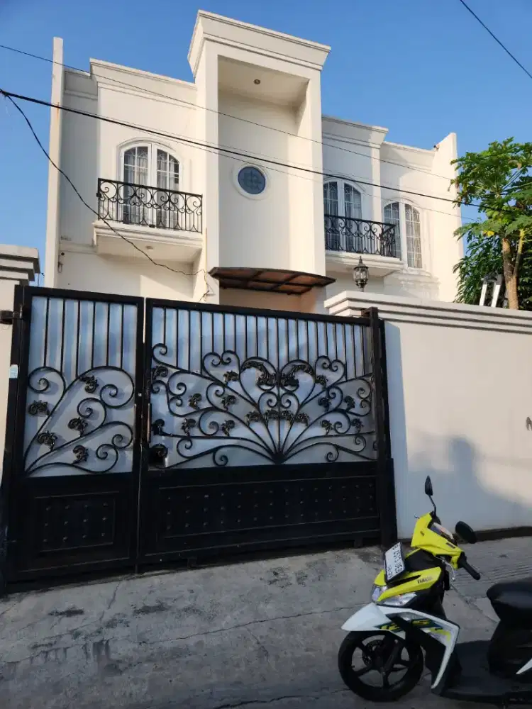 Rumah dijual full furnish