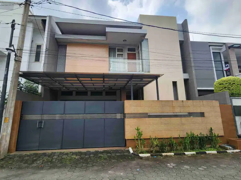 Full Furnish, Rumah Telaga Bodas Gajahmungkur, Dekat AKPOL