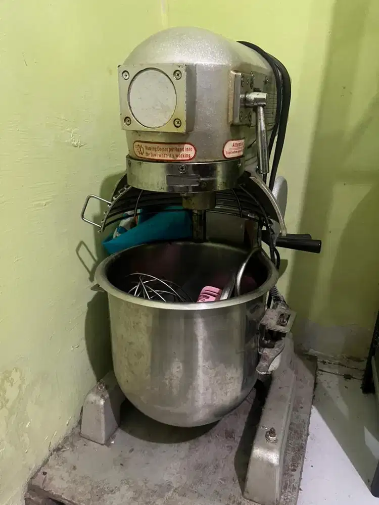 Mixer kapasitas 1kg