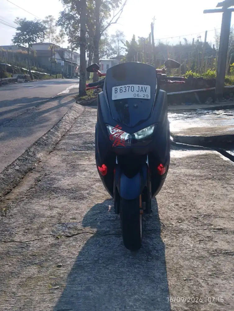 Di jual NMAX th 2021 keyless surat² langkap
