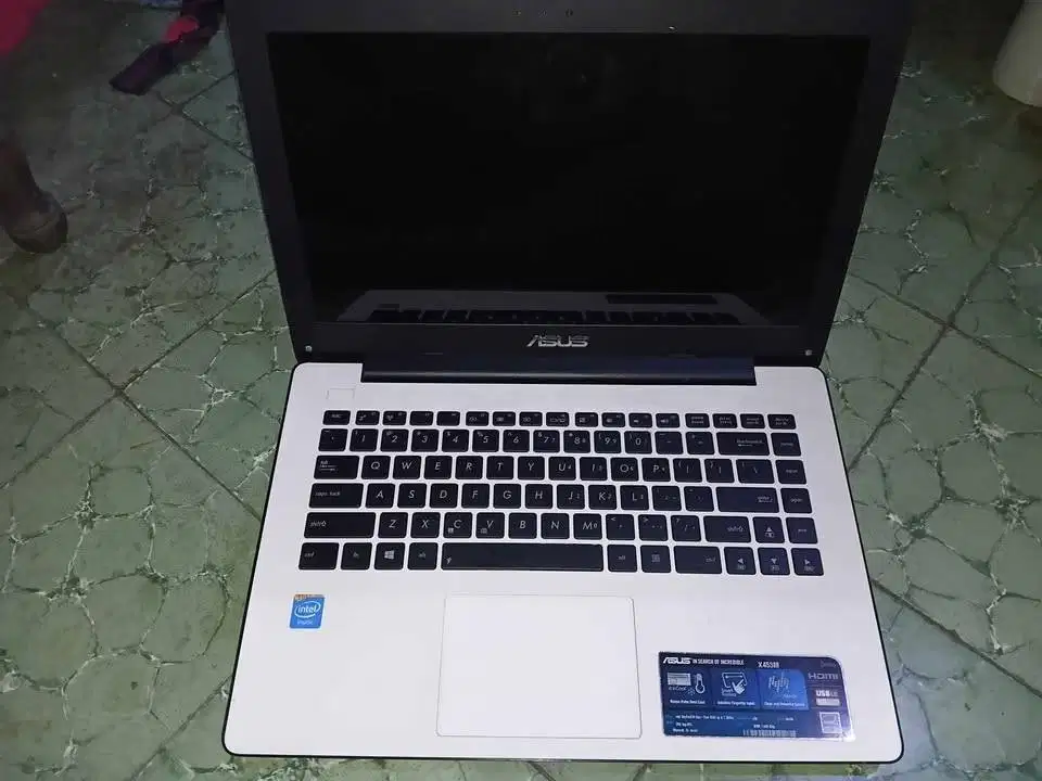 Laptop Asus X453MA indikator baterai on tidak mau nyala 500rb