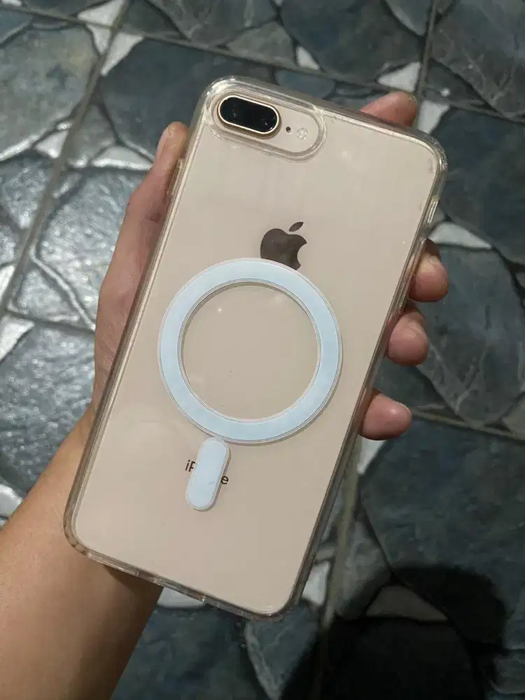 Iphone 8 plus 64gb smartfren