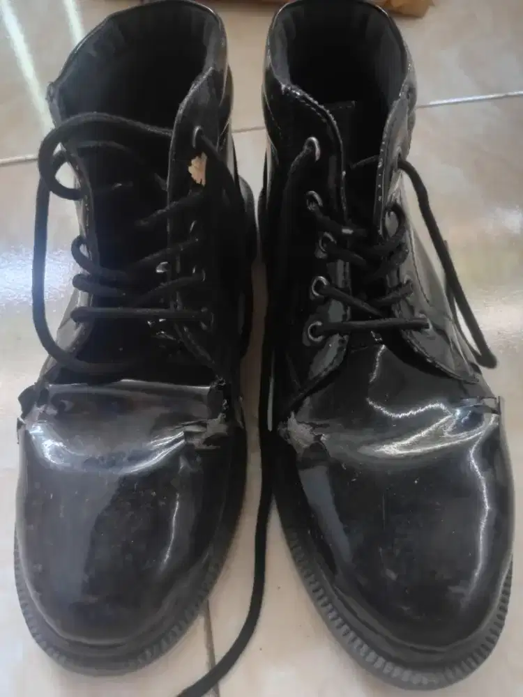 Sepatu Pantopel Pria