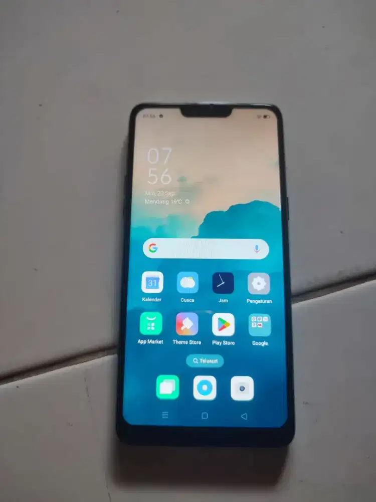 Dijual oppo F7, ram 4/64, versi android 10, batamgan