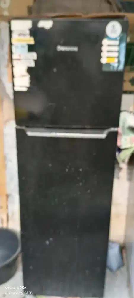 Kulkas 2 pintu changhong